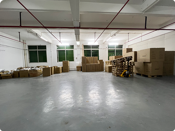 Processus de fabrication de montées de coupe des ongles pour nourrissons