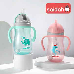 Tasse de formation pour bébés sans BPA respectueuse de l'environnement avec une valve anti-choc