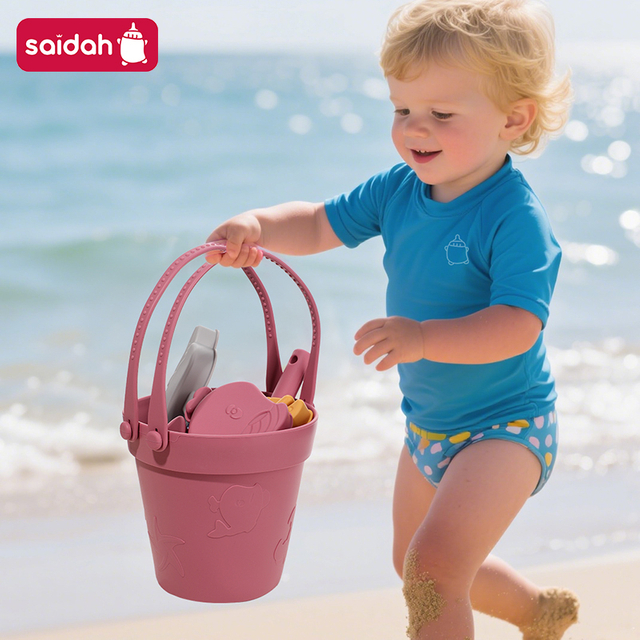 Ensemble de jouets de sable et de bain et de bain et de plage de 8 en 1. Kit de jeu de plage pour les tout-petits | Outils de jeu d'été en plein air (pelle, moules) - poids léger et convivial